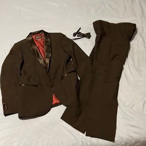 Boys suit / tux black size 12
